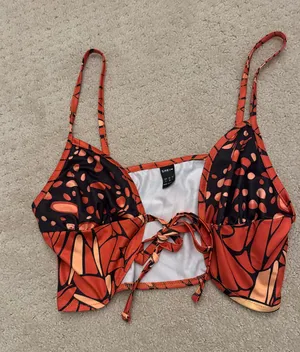 SheIn Monarch butterfly orange tie top thumbnail 1