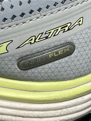 Altra Torin 3.0 Women's Gray Zero Drop Running Shoes Size 8 thumbnail 8