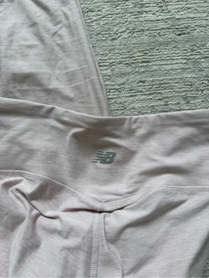 New Balance Pale Pink Leggings (Size Small) thumbnail 5