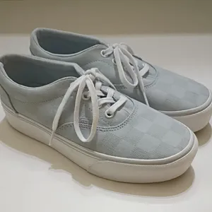 Vans Doheny Light Blue Checkered Sneakers thumbnail 2