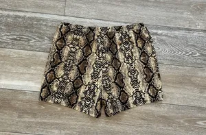 Shein Sz XL Snakeskin Print Pull On Shorts Adorable! thumbnail 6