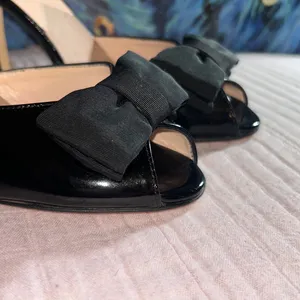 Michael Kors Size 7.5 Peep Toe Heels thumbnail 2
