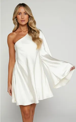 NWT Showpo KARLA MINI DRESS size 2 thumbnail 1