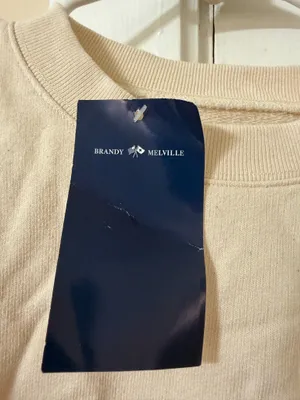 Brandy Melville Sweatshirt thumbnail 3