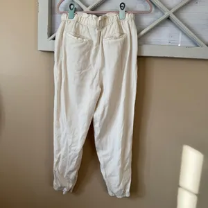 Banana Republic Rayon Paper bag Jogger Pants Ivory Women’s‎ Size M Medium thumbnail 3
