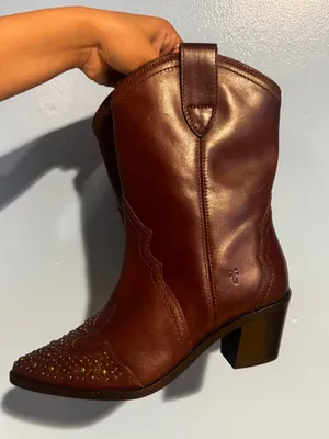 Frye Sara Studded Wingtip Western Boot 6.5 thumbnail 5