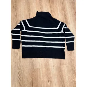 Aerie‎ Striped Polo Sweater Womens M Oversized Black White Knit V-Neck Pullover thumbnail 2