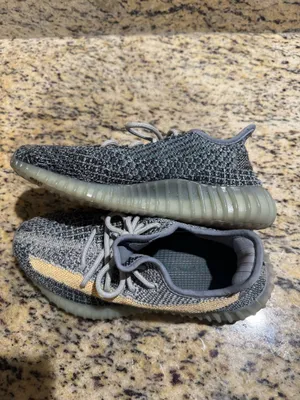 Yeezy Boost 350 V2 Ash Blue Adidas thumbnail 3