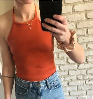 Abercrombie & Fitch Knit Halter Top Size medium thumbnail 1