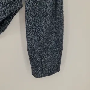 Lululemon Pick Up The Pace Long Sleeve‎ SIze 8 Luon Spray Jacquard Blue Black thumbnail 9