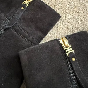Chic Black Ankle Boots for Women Size 6 thumbnail 8