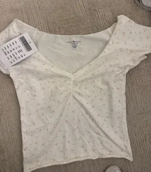 Brandy Melville Top thumbnail 1