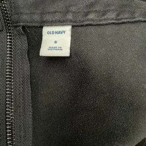 Old Navy Black A Line Mini Skirt Front Pockets Size 6 thumbnail 4