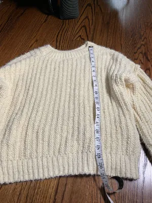 Madden Girl Cable Knit Pullover Size S Butter Yellow Fuzzy Sweater thumbnail 5