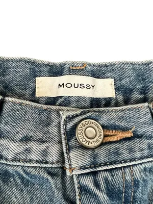 Moussy Women’s High Waisted Straight Leg Distressed Light Wash Jeans Size 26 thumbnail 3