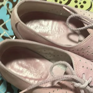 COLE HAAN  Pink Suede Lace-Up Oxfords thumbnail 5