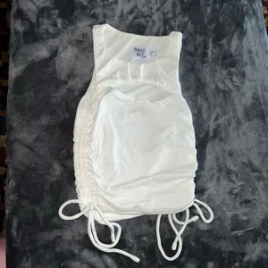Princess Polly Lynlee Top in White Size 0 thumbnail 10
