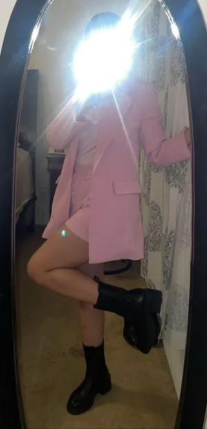 Forever 21 Notched Buttoned Blazer thumbnail 3