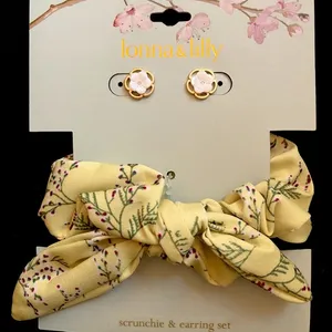 Pink flower stud earrings with matching yellow hair scrunchie thumbnail 1