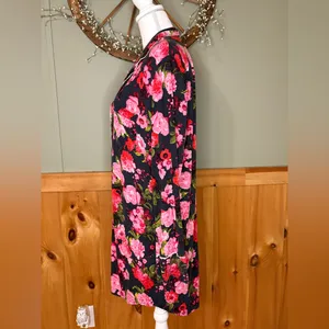 Victoria's Secret Floral Cozy Gown. Size M thumbnail 3