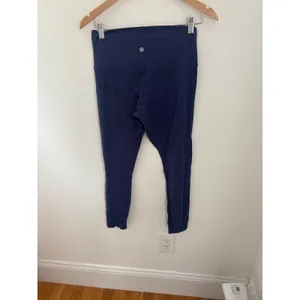 Lululemon Align High-Rise‎ Pant 25 Navy Blue Graphic Logo Size 8 Nulu Leggings thumbnail 3