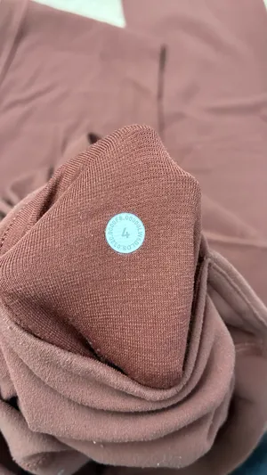 Keyhole Lululemon Leggings thumbnail 5