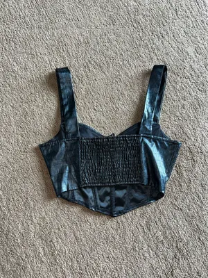 Faux Leather Tank Crop Top Black Size M thumbnail 2