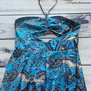 TopShop Blue Paisley Silky Cutout Halter Maxi Dress thumbnail 8