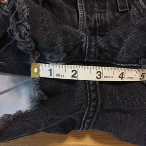 Levi’s 501 Jean shorts 24 button-fly faded black distressed thumbnail 4