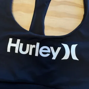 Hurley Women's Black Logo Racerback Sports Bra‎ Top Large Unlined Leghtweight thumbnail 3