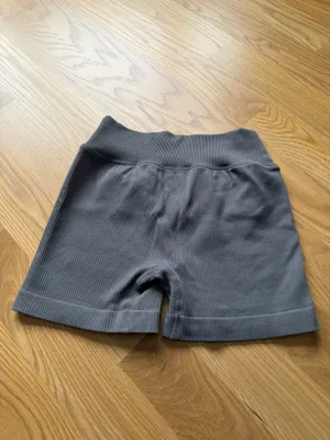 QQQ Ribbed Biker Shorts Gray thumbnail 2