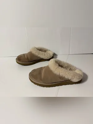 UGG cluggette leather sheepskin slippers womens size 8 thumbnail 2