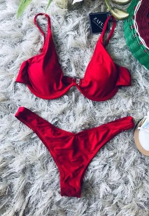 Zaful NWT Cherry Red Aubree Bikini thumbnail 1