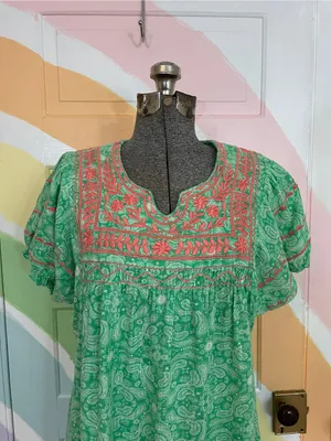 Sister Mary Green Paisley Embroidered Tiered Cotton Mini Boho Dress Sz S 🧡🎀 thumbnail 2