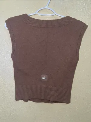 ALO Snuggle Up Sweater Short Sleeve color Mushroom (Best for Size S) thumbnail 2