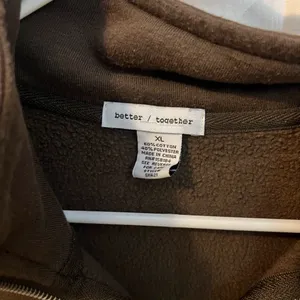 Brown 1/4 Zip Sweatshirt Size XL thumbnail 4