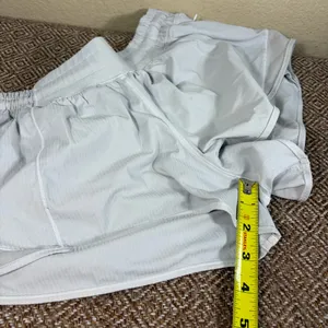 Lululemon Hotty Hot High-Rise Short 3” Sz 8 White Outdoor Casual Preppy Gorpcore thumbnail 14