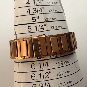 Michael Kors Portia Rose Gold-Tone Pavé Heart Watch Working New Battery thumbnail 6
