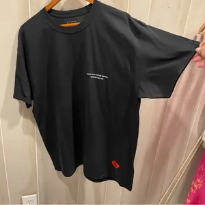 Lovely the band tour t-shirt 2018 rock pop emo concert music tee XL thumbnail 1