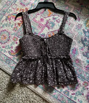 American Eagle Brown Top Crop thumbnail 1