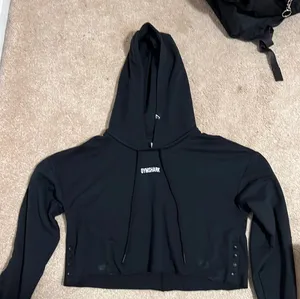 Gymshark cropped thumbnail 1