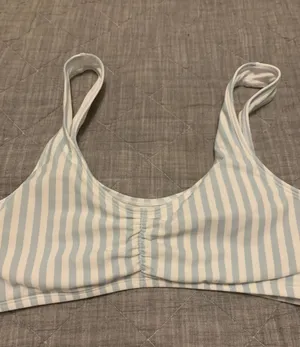 Hollister Bikini️ thumbnail 2