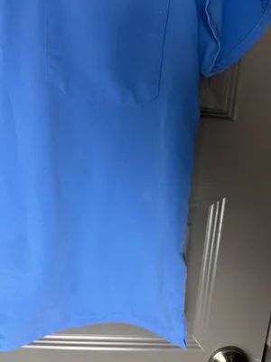 FIGS Scrub Top thumbnail 3