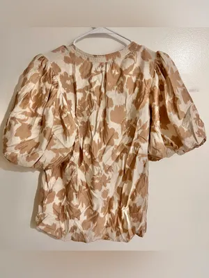 Cece Women Medium Neutral Breezy Puff Sleeve Floral Ditzy Boho Cottagecore Top thumbnail 4