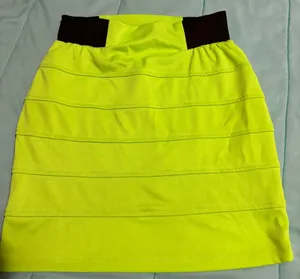 Living Doll lime green/yellow mini skirt-S thumbnail 1