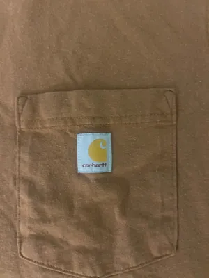 brown men’s carhartt t-shirt i’m a size M thumbnail 2