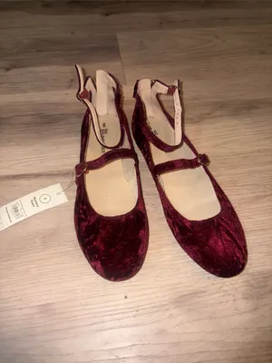 No Boundaries Burgundy Velvet Mary Jane Flats size 8 new thumbnail 2