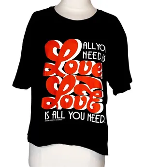 All you need is love‎ cropped boxy graphic tee thumbnail 1