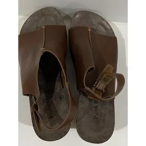 Pierre Dumas Brown VEGAN distressed Platform Wedge Open Toe Sandals Women's sz 9 thumbnail 5
