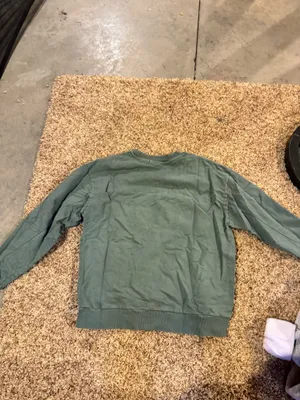 Forever 21 Sweatshirt thumbnail 4